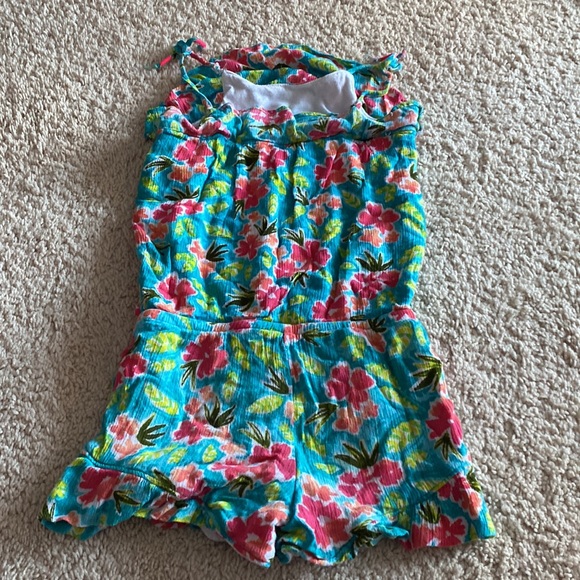 Cat & Jack | Girls Floral Romper, 5T - Picture 4 of 5